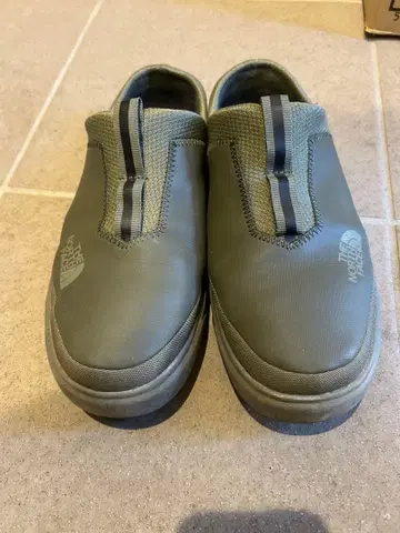 THE NORTH FACE 슬립온 카키(27cm)