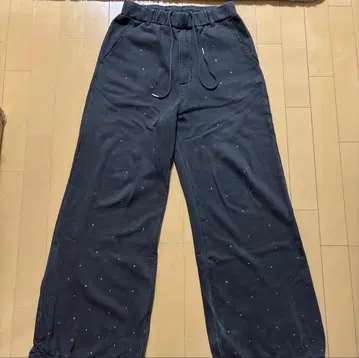 GRANCY 큐빅 디자인 데미지 스웨트 팬츠 S