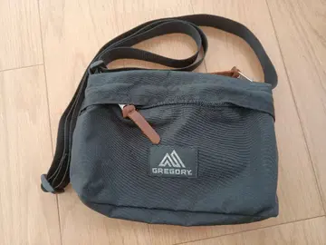 그레고리 엔벨로프 숄더백