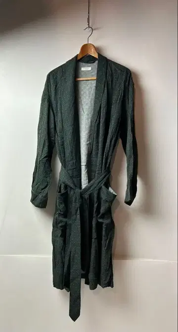 BEAUTY & YOUTH 그린 꽃무늬 가운 코트 L 사이즈