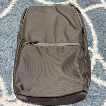 THE NORTH FACE 셔틀 데이팩 슬림