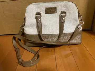 케이트 스페이드 핸드백 화이트/베이지