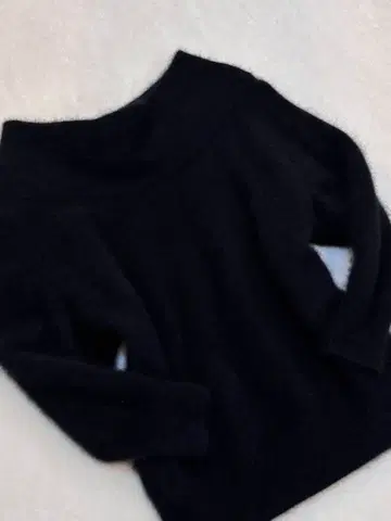 FRAMe WORK 오프숄더 니트 블랙 겨울