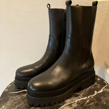 YAMADAYA nouer 화이트 가죽 사이드 고어 부츠 23.5cm