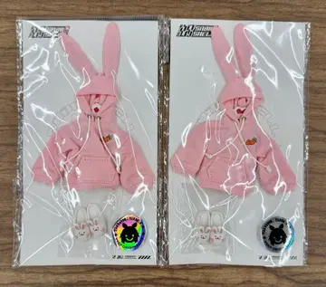 새상품  토끼 귀 후드티 ( 핑크 ) 토끼 슬리퍼 ( 화이트 ) 인형용