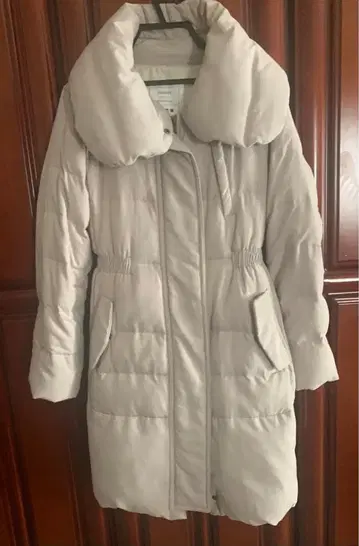 새상품급 PLST 다운 롱 코트