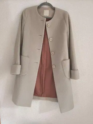 IENA 베이지 코트 버튼 포함