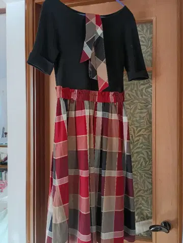 블루 레이블 크레스트브릿지 반팔 원피스 36