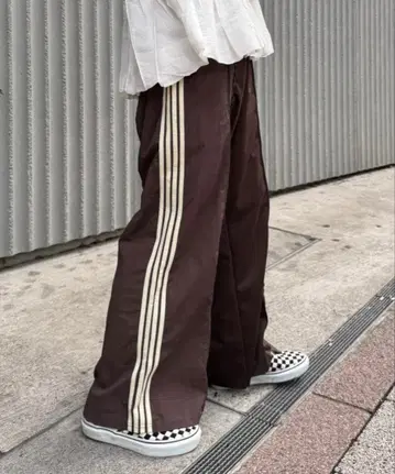 etsinta 에신타 리메이크 트랙 저지 팬츠 브라운