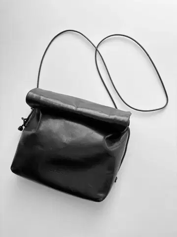 BELPER/ WALK AROUND BAG