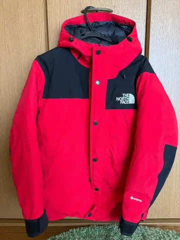 THE NORTH FACE 마운틴 다운 자켓