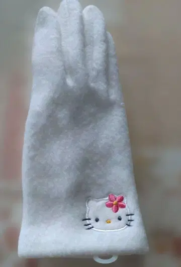 산리오 헬로키티 레트로 장갑