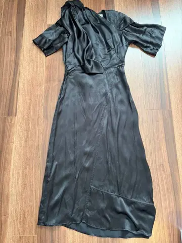 Victoria Beckham 블랙 롱 드레스 새상품급