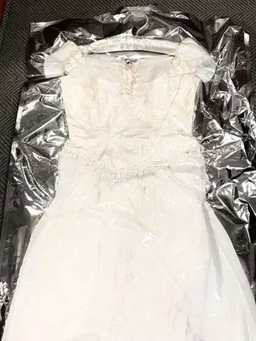 와타베 웨딩 A라인 드레스 이너 포함