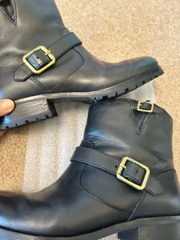 마크제이콥스 숏부츠