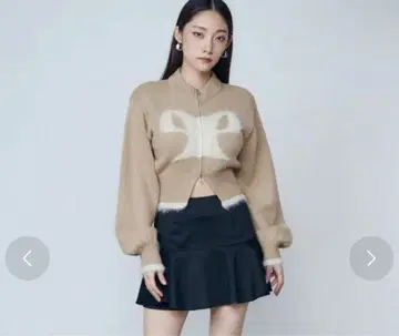 믹스 샤기 로고 지퍼 탑