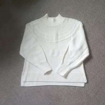 쿠미쿄쿠 시스루 짜임 패턴 니트 스웨터