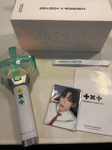 TXT 공식 응원봉 ver.1 포토 카드 포함