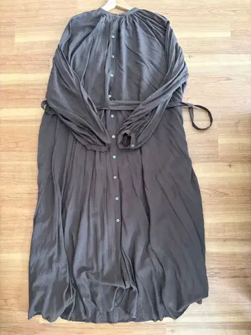 새상품급 윔 가젯 텐셀 개더 원피스 브라운