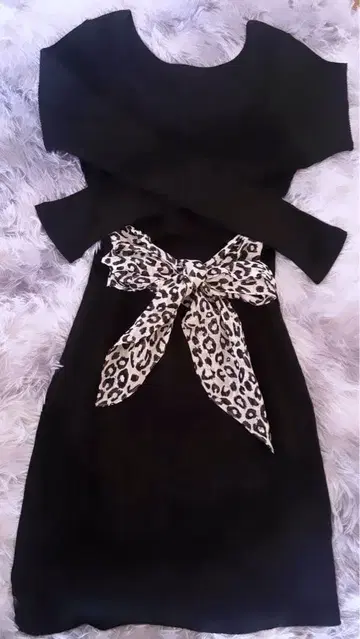 GYDA 미니 원피스