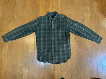 Hurley 체크 무늬 플란넬 셔츠 M 사이즈