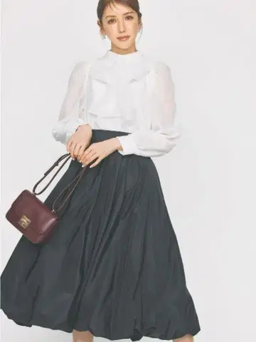 셀포드 벌룬 플레어 스커트 CWFS241004 블랙 36