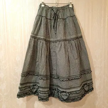 핑크하우스 하트 와펜 포함 깅엄 체크 스커트 블랙