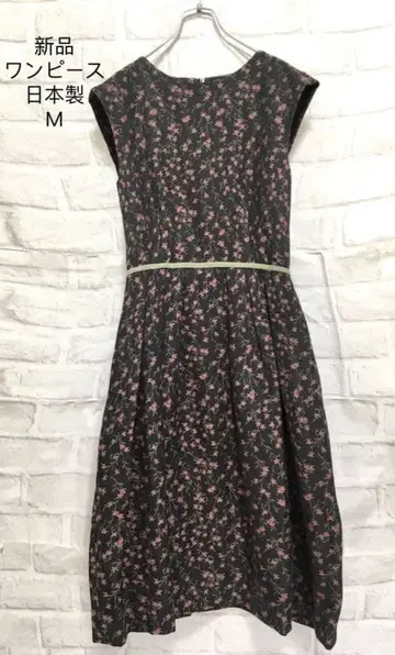 새상품 일본제 꽃무늬 슬리브리스 원피스 M
