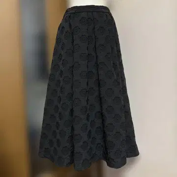 호코모모라 스커트