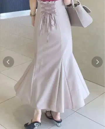 MERCURYDUO 백 레이스업 머메이드 스커트