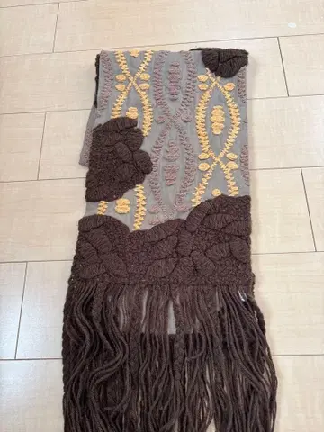 [ 새상품급 ] 자망 퓨에슈 머플러 고급