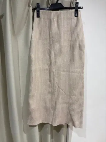 SLY 타이트 스커트 1 사이즈 미사용 새상품