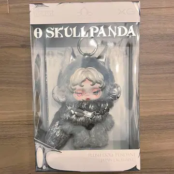 POPMART SKULLPANDA XG 콜라보 봉제 인형 펜던트