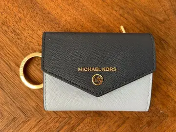 마이클코어스 키케이스 새상품급