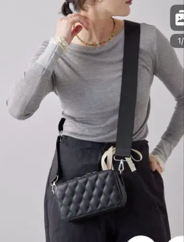 ear PAPILLONNER 지갑 & 숄더백