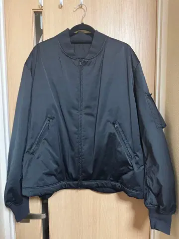 Y-3 블랙 MA-1 자켓