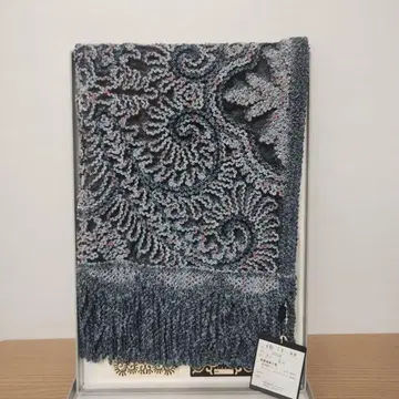 MUGITSU 진흙 염색 꽃무늬 숄