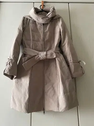 맥스앤코 MAX&CO 다운 코트