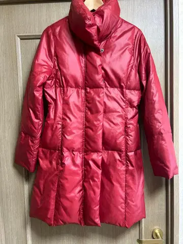 빨간색 다운 코트 여성용