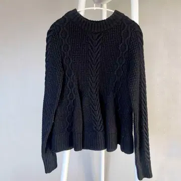 엘리자베스 앤 제임스 페플럼 니트 블랙 S