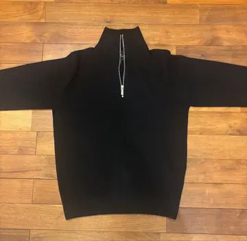 Armani Exchange 블랙 스웨터 S