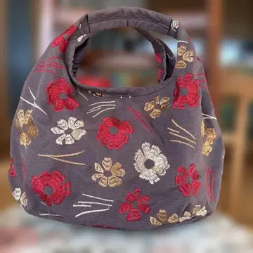 교토 KUROCHIKU 미니 라운드 백 자수