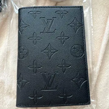 블랙 여권 케이스