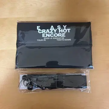 LE SSERAFIM 도쿄돔 프리미엄 시트 특전 2점