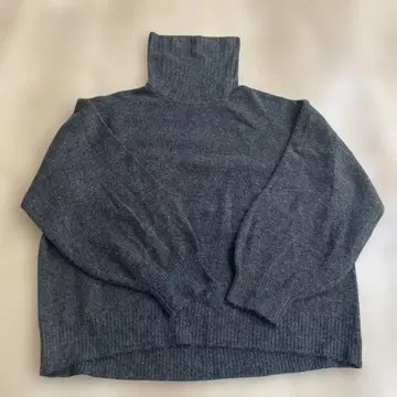 새상품급*COCA 코카 다크 그레이 터틀넥 스웨터 L