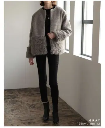 MEISM Re:EDIT 리디 인조 모피 절개 노카라 코트