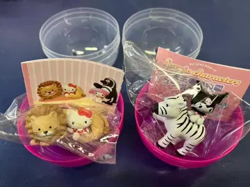 텐노지 동물원 산리오 헬로키티 쿠로미 캡슐 토이 2개 세트