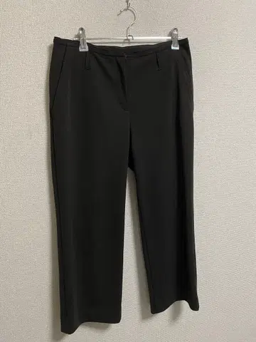 FOXEY NEW YORK 크롭 팬츠