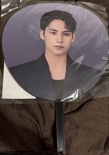 SEVENTEEN NEW JAPAN 부채 민규