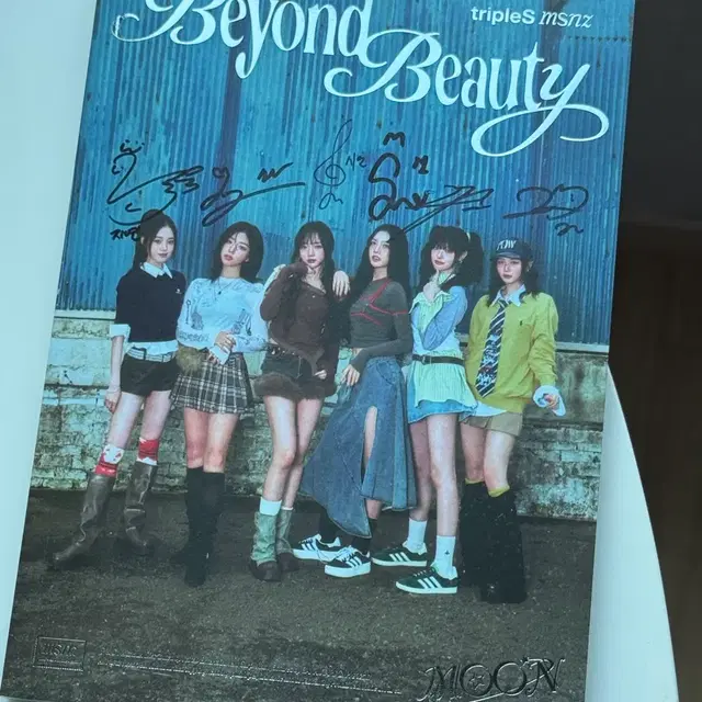 트리플에스 미소녀즈 문 비매싸인앨범